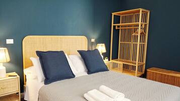 1 bedroom, in-room safe, desk, iron/ironing board