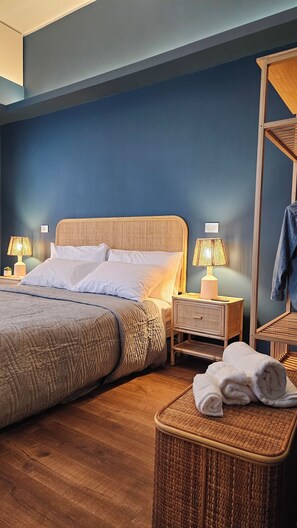 1 bedroom, in-room safe, desk, iron/ironing board