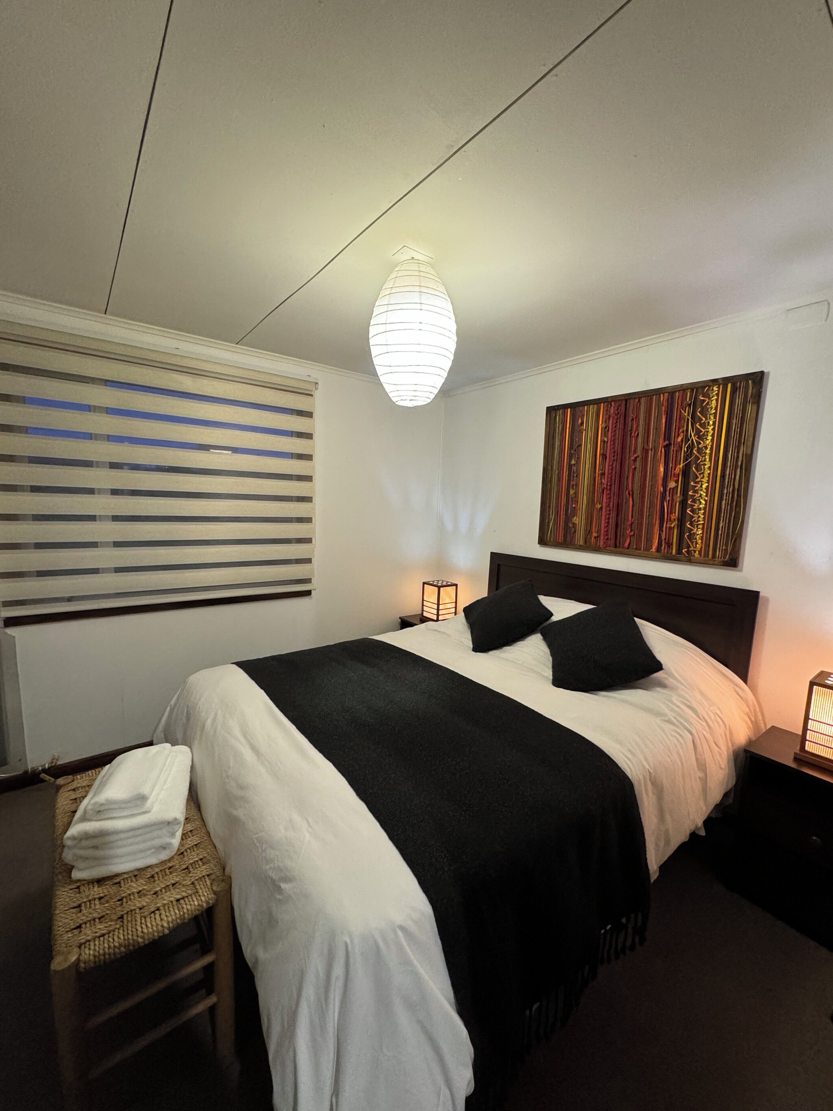 Double Room, 1 Queen Bed, Private Bathroom | Laptop workspace, free WiFi, bed sheets