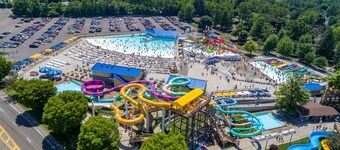 Stylish and Spacious 3 bedroom home located 3.4 mi from downtown Erie, PA