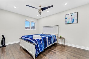 4 slaapkamers, een strijkplank/strijkijzer, wifi, beddengoed