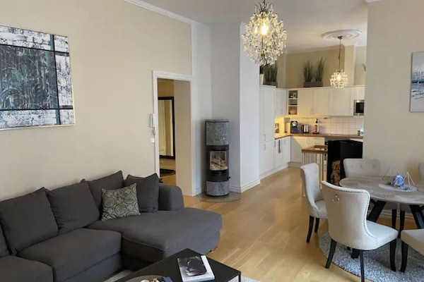 Smart TV, fireplace, video games, books