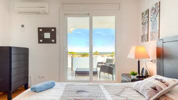 3 habitaciones y muebles diferentes