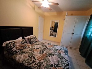 1 bedroom, in-room safe, iron/ironing board, WiFi