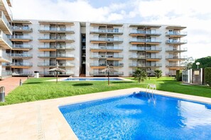 Apartment | Pool | Outdoor pool - Apartment in Roses Near the Beach (Roses)