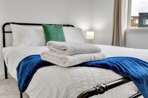 4 bedrooms, iron/ironing board, travel crib, free WiFi