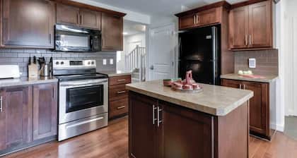 Song - 2 Bedrooms, 2.5 Bathrooms, Leduc / YEG