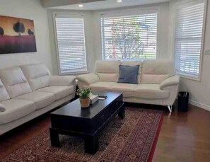 スマートテレビ、暖炉