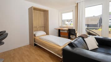 1 habitación, escritorio, cuna de viaje y acceso a internet