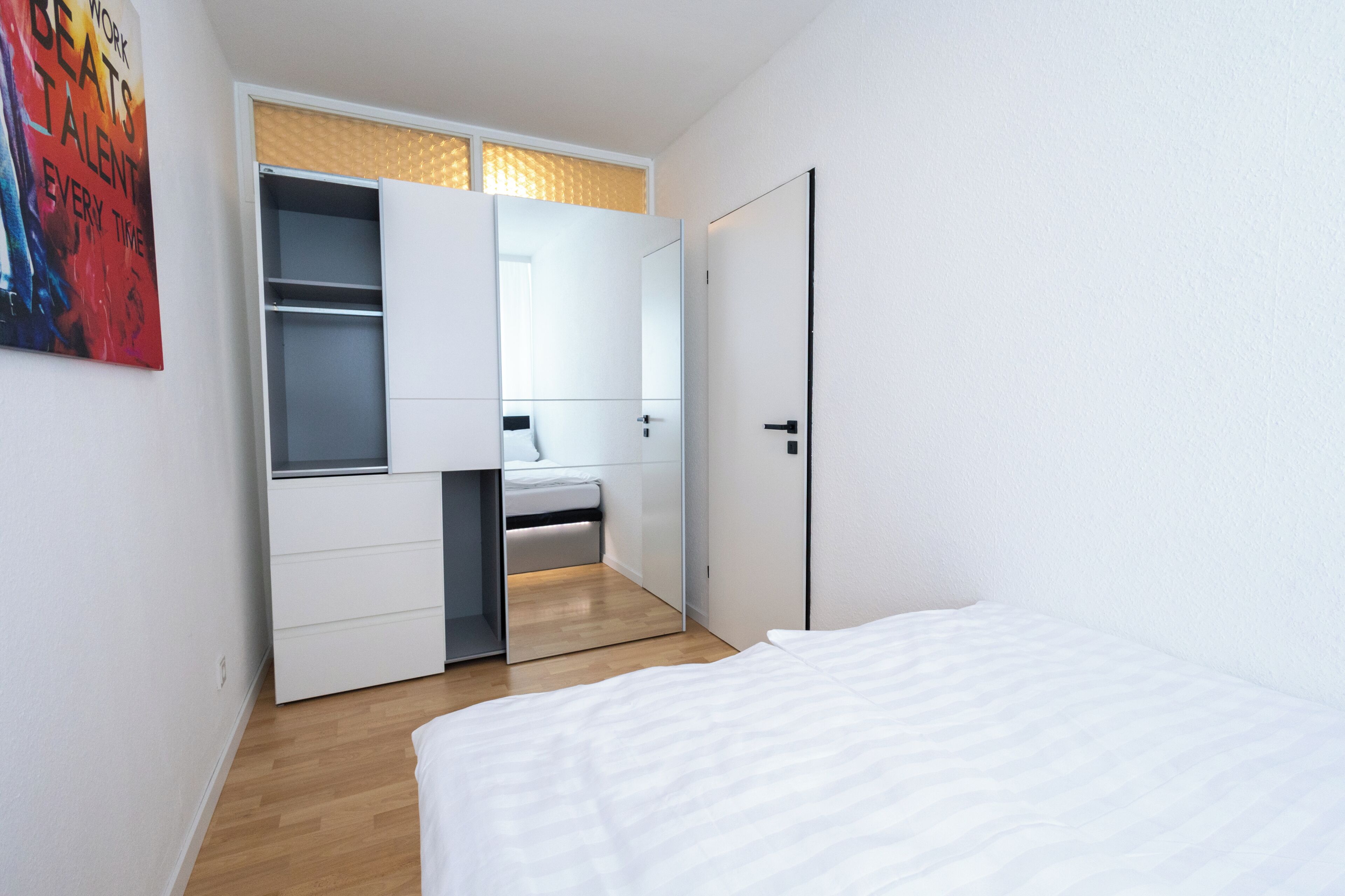 1 habitación, escritorio, cuna de viaje y acceso a internet 