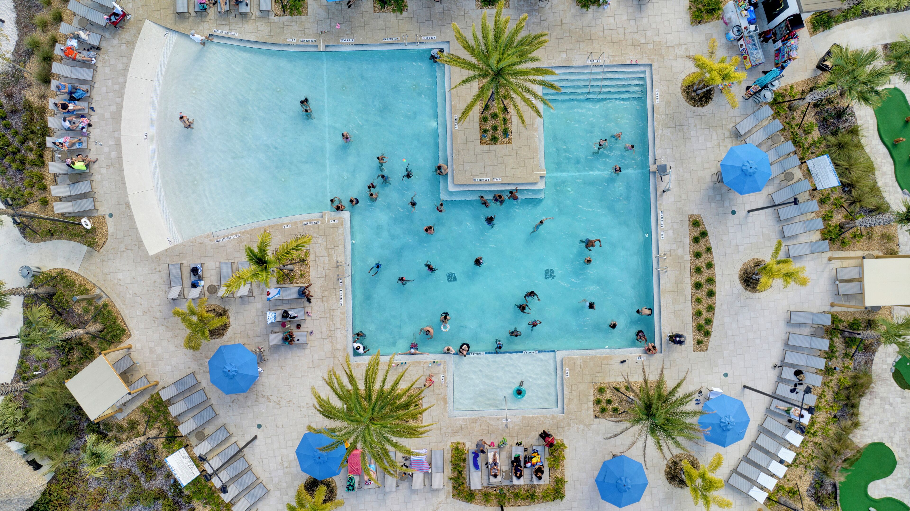 Piscine extérieure, piscine chauffée