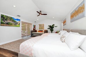 3 habitaciones, tabla de planchar con plancha y cuna de viaje 