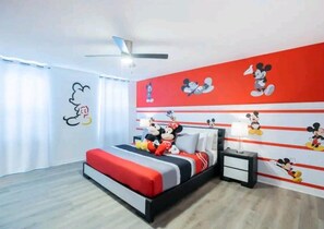 Exterior - Gated Community, Amazing 4/3 Vacation Home With Private Pool Near Disney!!! (Kissimmee)