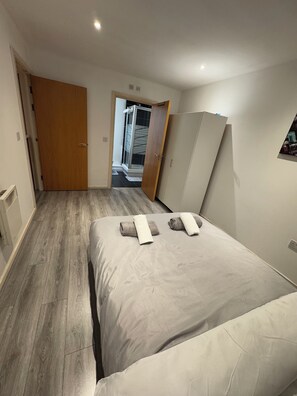2 chambres, fer et planche à repasser, Wi-Fi