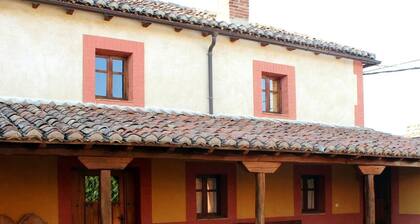 Country House 'Del Recaudador' with Private Terrace and Private Garden