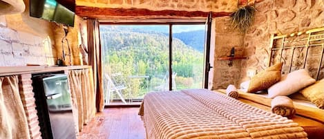 1 habitación y ropa de cama