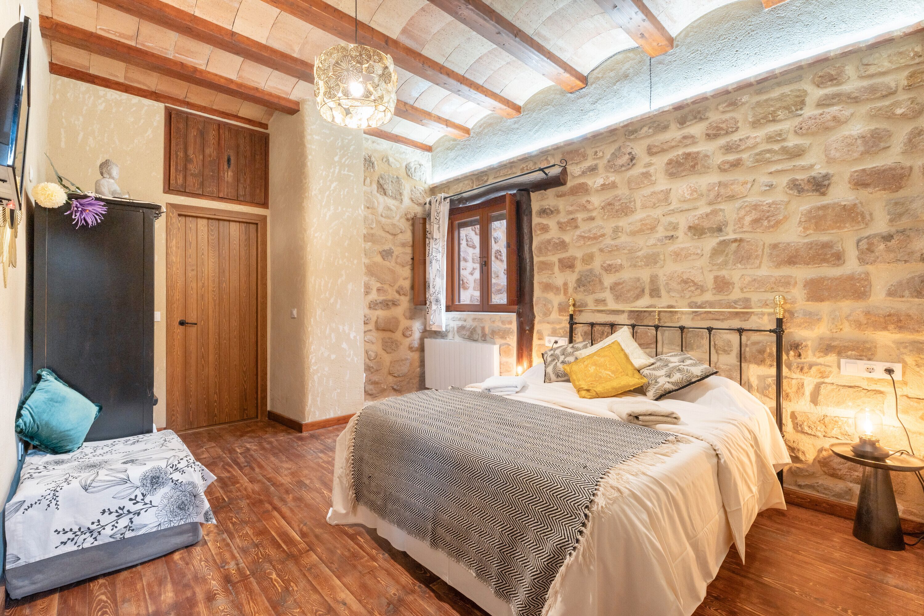 3 quartos, Wi-Fi de cortesia, roupa de cama