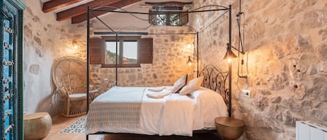 3 habitaciones, wifi gratis y ropa de cama