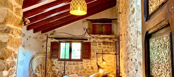 Country House 'La Casuca' with Mountain View, Private Terrace and Wi-Fi