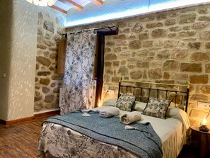 3 Schlafzimmer, kostenloses WLAN, Bettwäsche