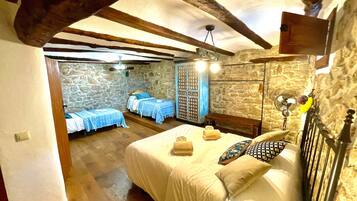 5 Schlafzimmer, kostenloses WLAN, BettwÀsche