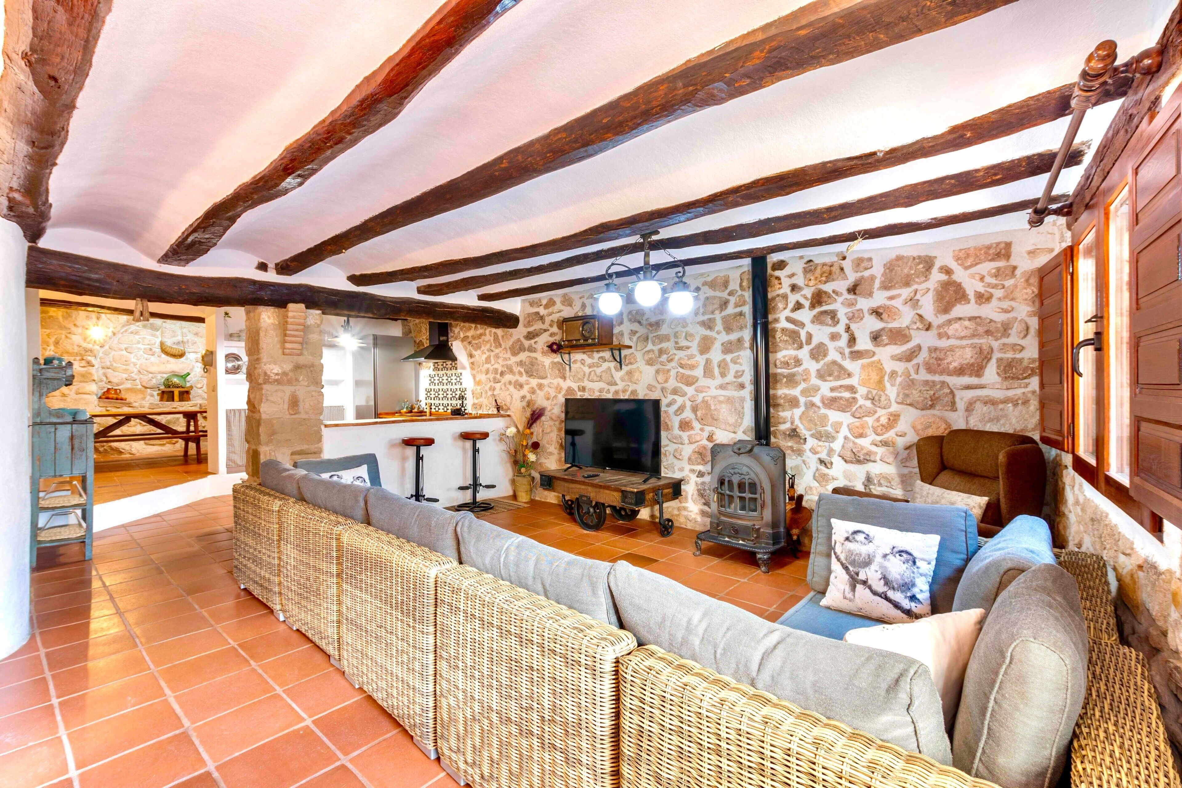 Télévision, cheminée