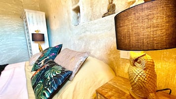 2 makuuhuonetta, ilmainen Wi-Fi, vuodevaatteet