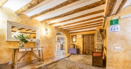 Appartement 'El Pedregal' avec vue sur les montagnes, Wi-Fi et climatisation