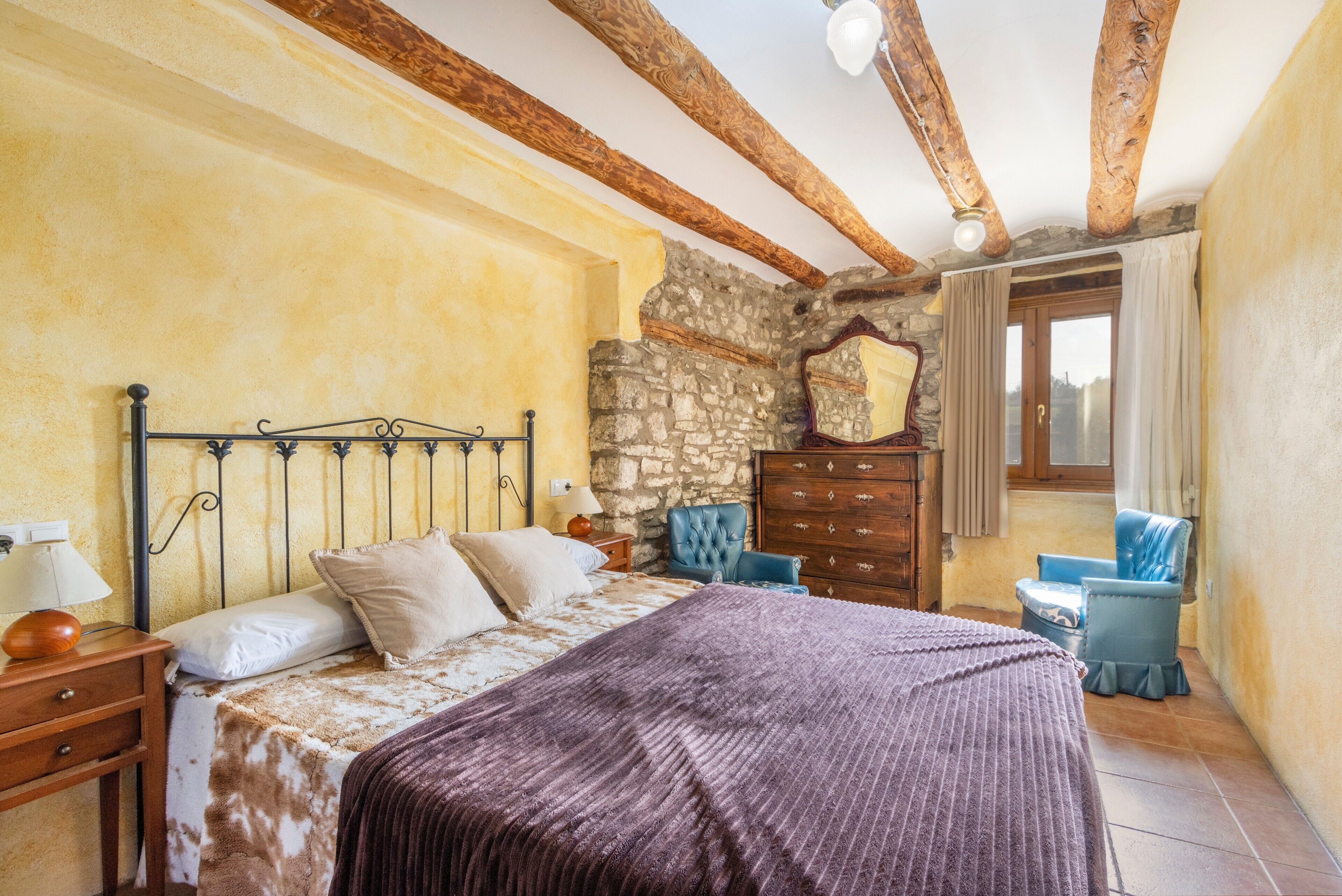 2 chambres, fer et planche à repasser, Wi-Fi gratuit, draps fournis