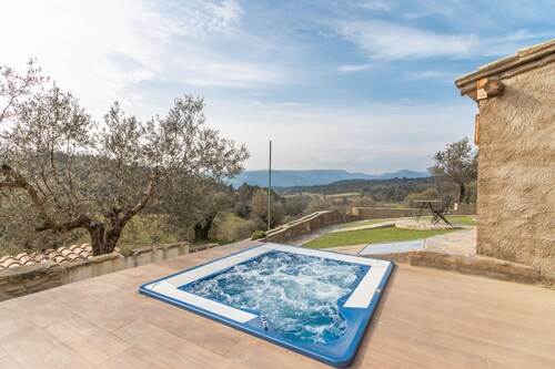 Apartment 'La Viña' with Mountain Views, Wi-Fi and Air Conditioning