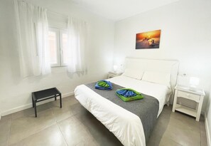 4 bedrooms, free WiFi, bed sheets