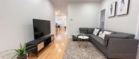 TV connectée, cheminée