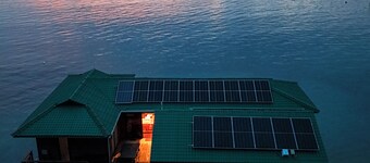 Beautiful 2 Bedroom-2 Bathroom OverWater Villa in Bastimentos, AC & Wifi