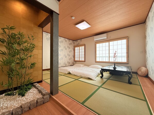 4 bedrooms, free WiFi - 15 Minutes from Haneda Airport! Traditional Japanese-Style Stay at FUKA (Ota)