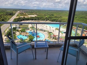 Superior Apartment, 1 Bedroom, Non Smoking, Resort View | Terrace/patio - AQUALAND PARK E RESORT (Salinópolis)