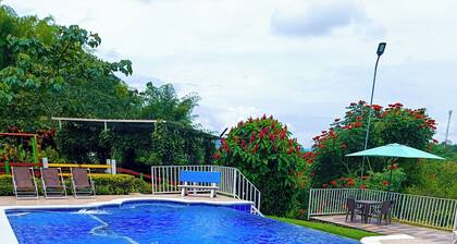 ALOJAMIENTO CAMPESTRE EN EL QUINDIO