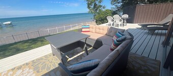 Beautiful 5-bedroom beach house on North Shore of Sand Point, near Caseville MI