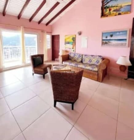 Living area. Quiet cozy flat in the centre of the island.