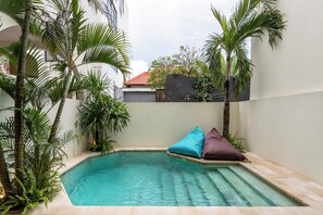 Outdoor pool - Sofia Villa by Betterplace (Canggu)
