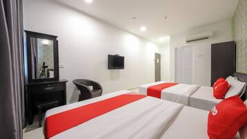 Desk, laptop workspace, free WiFi, bed sheets