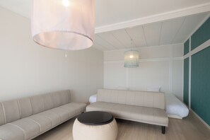 1 quarto, Wi-Fi de cortesia, roupa de cama