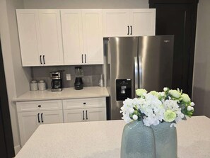 Interior - Serenity I, Luxurious get-away, Pool, WIFI (Princeton)