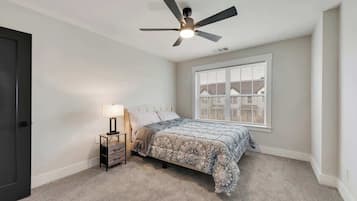 3 bedrooms, WiFi, bed sheets