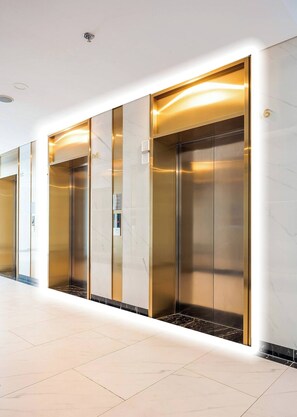 Exterior - Vinhomes Ocean Park Apartment Ha Noi - 20 October Homestay (Hanoi)