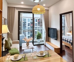 Deluxe-Apartment, 1 Schlafzimmer, Balkon, Parkblick