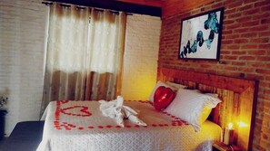 1 室のベッドルーム、WiFi (無料)、ベッドシーツ