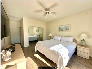 3 bedrooms, WiFi, bed sheets - 3-bedroom condo in delightful Destin with AC, WiFi. Enjoy your stay (Destin)