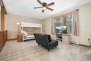 2 bedrooms, free WiFi