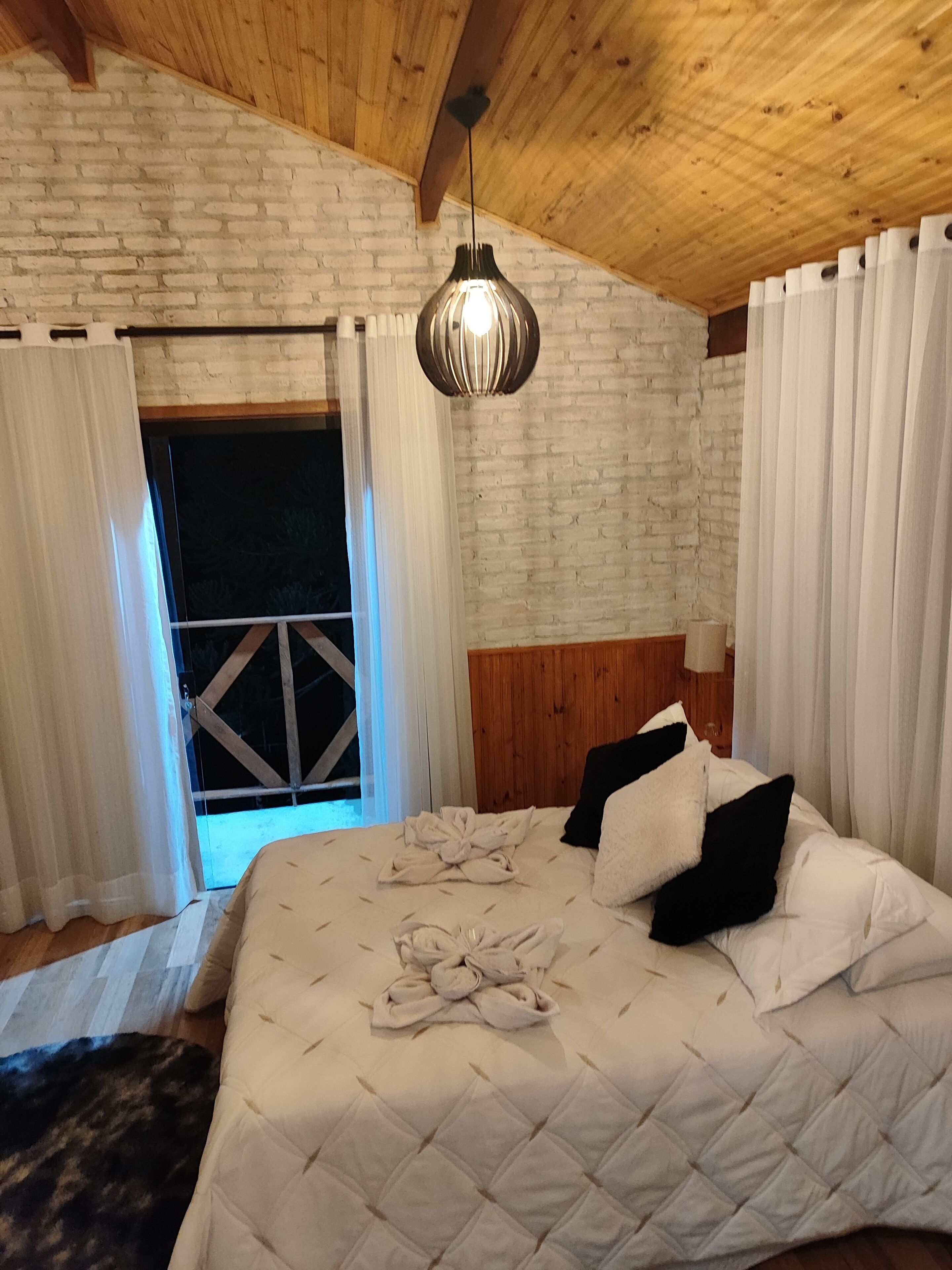 1 soverom, wi-fi (inkludert) og sengetøy