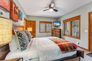 3 bedrooms, WiFi, bed sheets